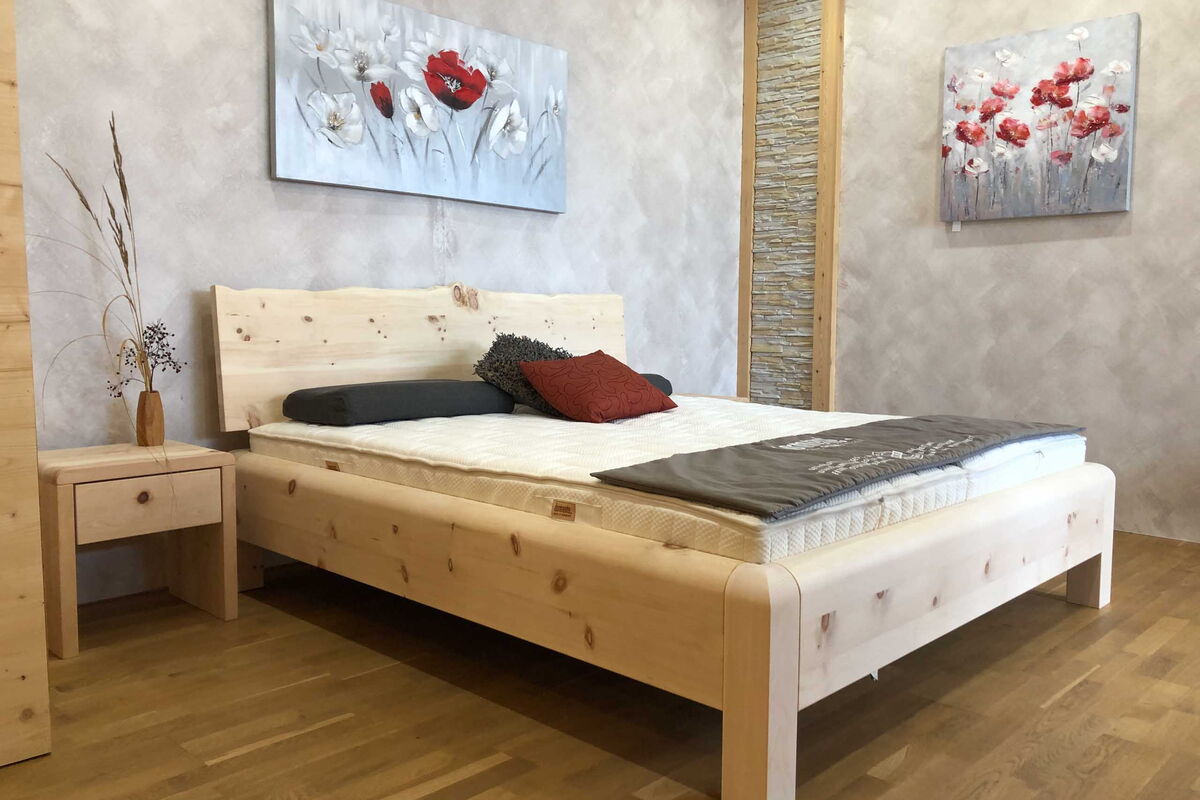 Zirbenbett Linderhof 200x200