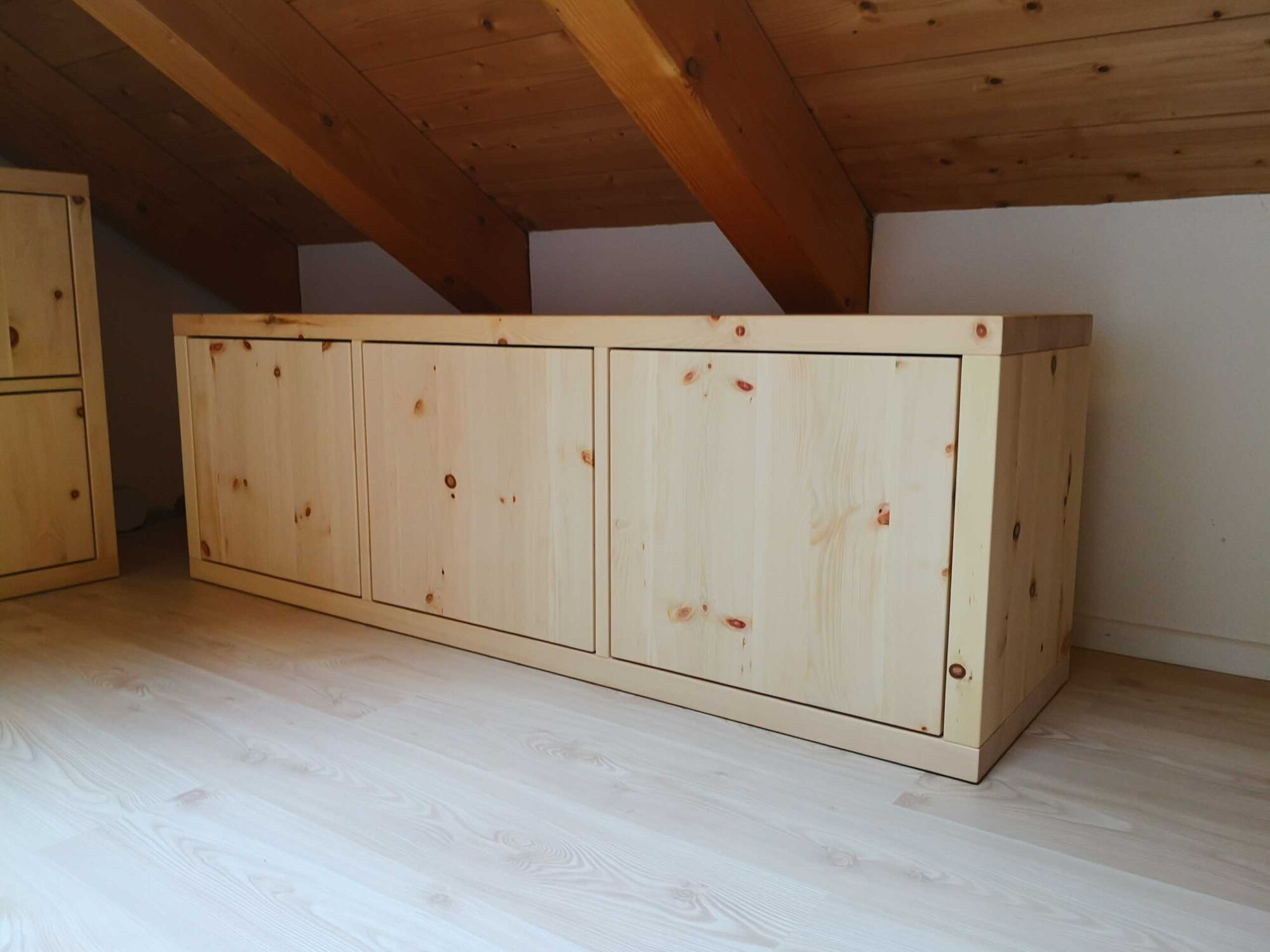 Zirbenkommode Bad Tölz mit 4 Türen