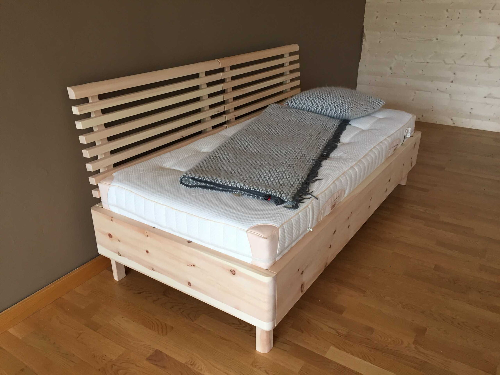 Zirbenbett Freising Singlebett